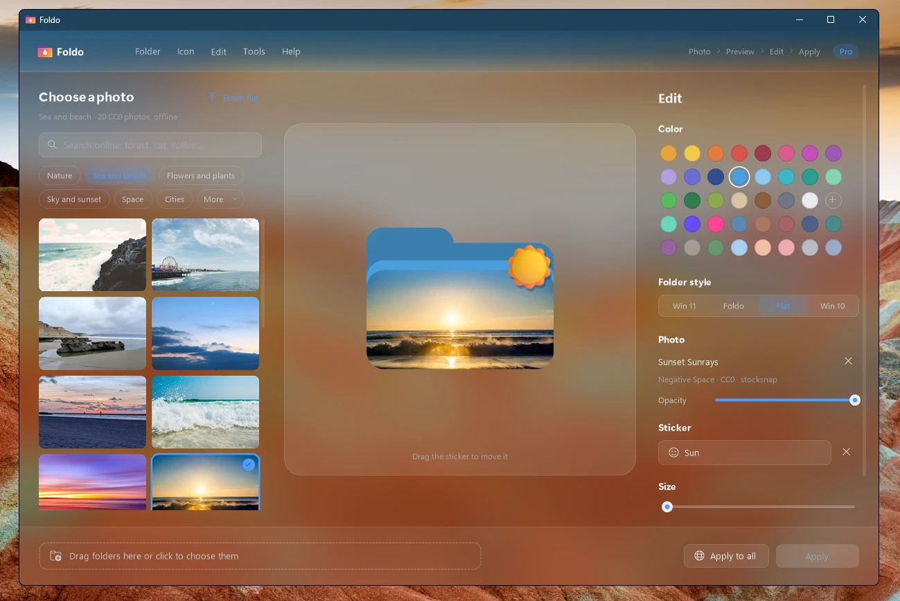 Editor de Foldo: una carpeta con una foto de atardecer en el mar y un sticker de sol